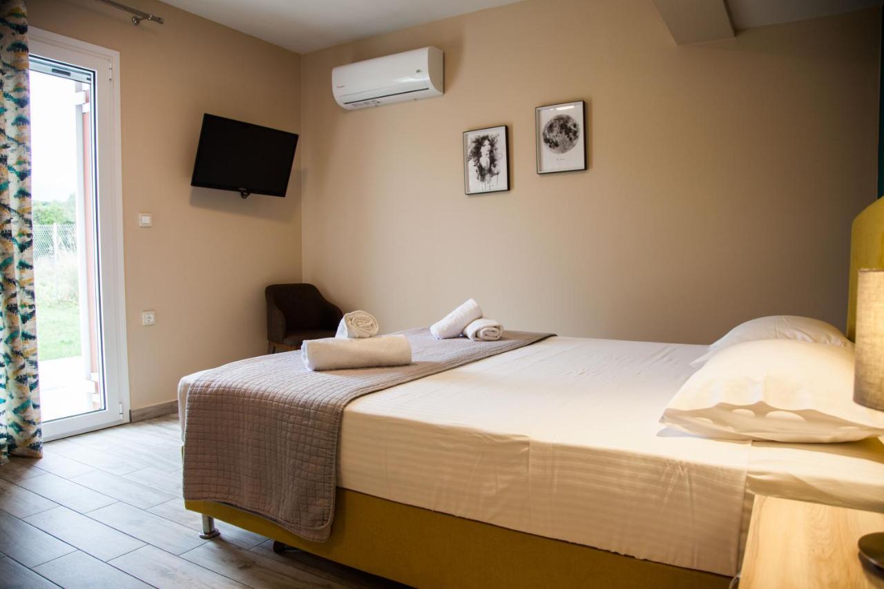 Paporas Apartments Zvoronáta Kültér fotó